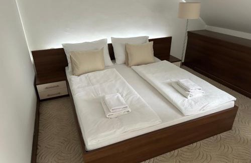 Sisak Hotel | Sobe Korzo