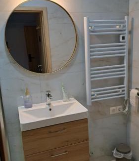 Vinkovci House | Sobe Magnolija, self check-in