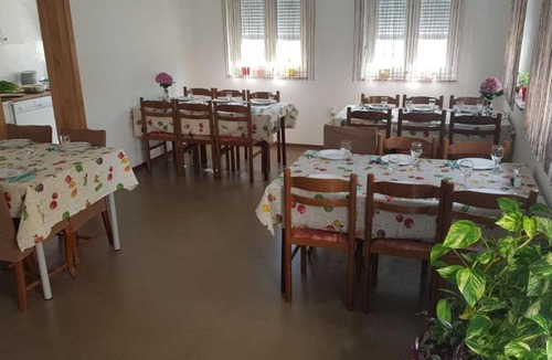 Zdralovi Bed & Breakfast | Sobe Mrak