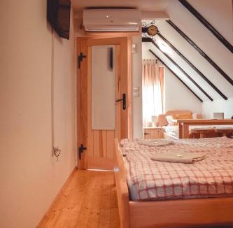 Knezevi Vinogradi Apartment | Sobe na vinskoj cesti Zmajevac