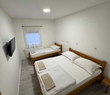 Pozega Hotel | Sobe Zimmer Frei
