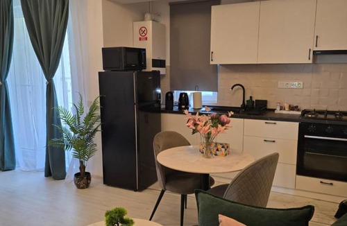 Otopeni Apartment | Sofia Residence-Otopeni Airport & Therme- Libertatii Gardens-Self Check-in
