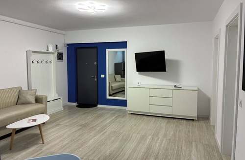 Craiova Apartment | Soothing 1-bedroom apartment in Craiova perfect for relaxing stays