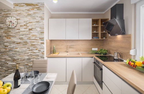 Rosini Apartment | Spacious and well-equipped duplex apartment near Porec with great views.
