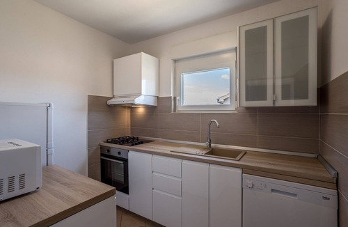 Stari Grad Apartment | Spacious apartment with three double bedrooms
