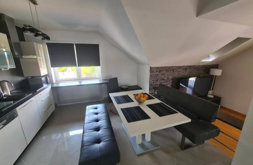 Ivanec Bistranski Apartment | Spacious apartment Surrounded by Nature near Zaprešić