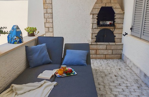 Zambratija Apartment | Spacious Terrace Apt Near Sandy Beach