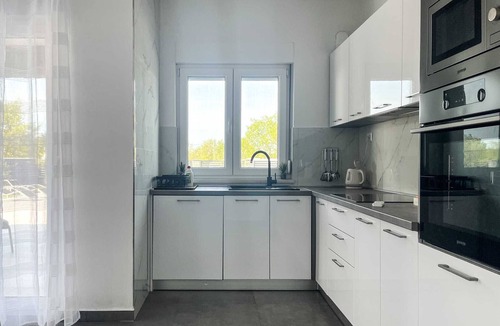 Murvica Villa | Spacious Villa Ela with heated pool