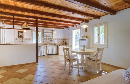 Cunski House | Spend a relaxing holiday in this holiday home on the island of Mali Loinj.