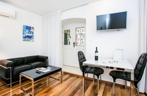Split Apartment | Standard Studio 601 Kovačića Street 27