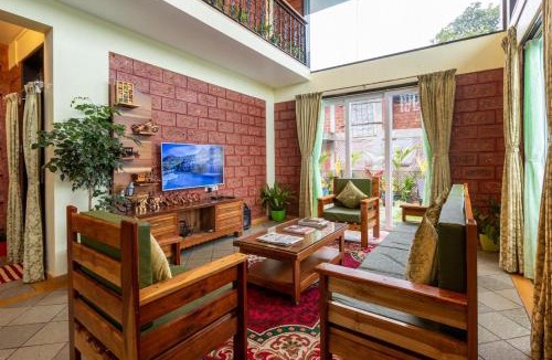 Mahabaleshwar Villa | StayVista's Status Villa - 4BHK with Garden & Pet Friendly