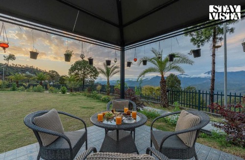 Majkhali Villa | StayVista's Suvas Villa - 6BHK with Mountain View & Alfresco Dining