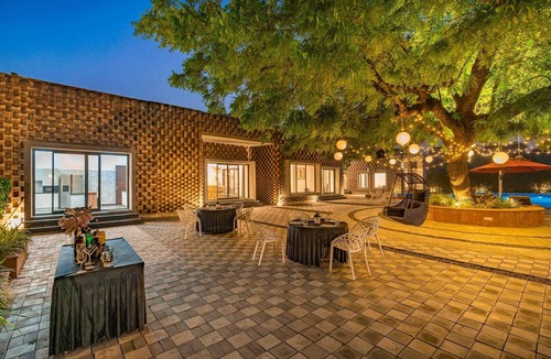 South West Villa | Stayvista @ The Brick House w/Private Pool & Lawn