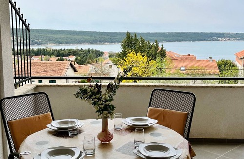 Gornji Karin Apartment | Stela in Karin Gornji by Interhome