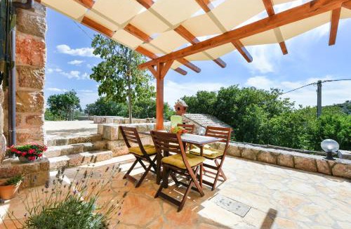 Tribanj House | Stone house BURA