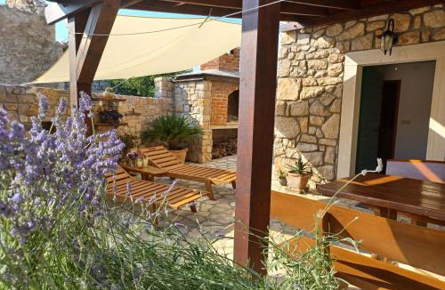 Vinjerac House | Stone House Knezevic