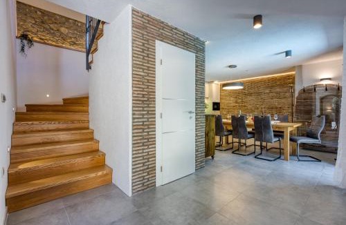 Lupoglav Apartment | Stone Villa Galant with Pool - Happy Rentals