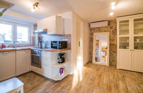 Garica Villa | Stone villa, nature, pool with waterfall - TRAVELER Reiseburo Krk - ID 2162