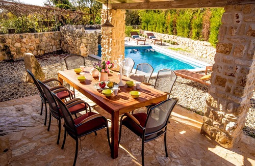 Garica Villa | Stone villa, nature, pool with waterfall - TRAVELER Reiseburo Krk - ID 2162