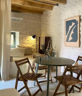 Obrovac Apartment | Stonehouse Zrmanja