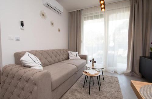Sinj Apartment | Studio Apartman Apollonia