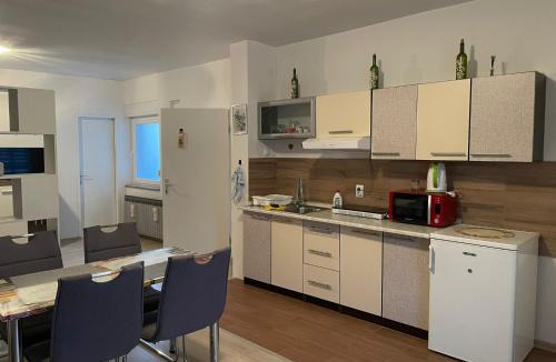 Zdralovi Apartment | Studio apartman Happiness