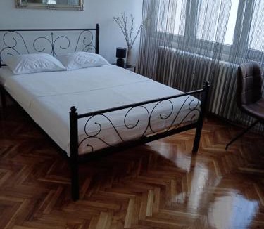 Vinkovci Apartment | Studio apartman LUNA