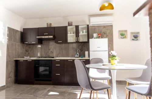 Osijek Apartment | Studio apartman Plan-self check in