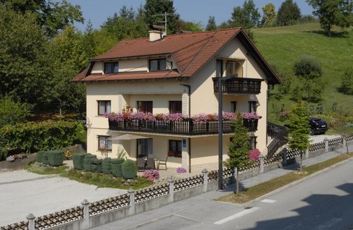 Krapinske Toplice Bed & Breakfast | Studio apartmani i sobe Đurđan