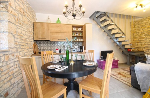 Grzini Apartment | Studio apartment 2323/109271 (Istria - Svetvinčenat), 28500m from the beach