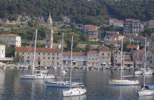 Hvar Old Town Apartment | Studio apartment in Hvar town with Terrace, Air condition, WIFI, Washing machine (221-1)