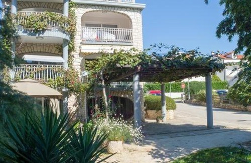 Borik Apartment | Studio apartment in Rovinj with Terrace, Air condition, WIFI, Washing machine (4686-6)