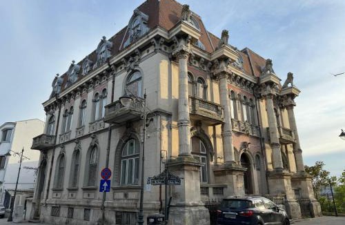 Old Town Apartment | Studio d'Eric