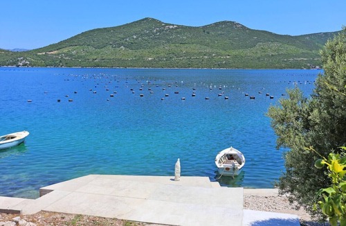 Putnikovic Apartment | Studio flat near beach Kabli, Pelješac (AS-10225-b)