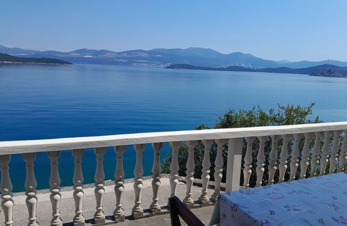 Dubrava Apartment | Studio flat near beach Cove Pještata (Pelješac) (AS-14440-b)