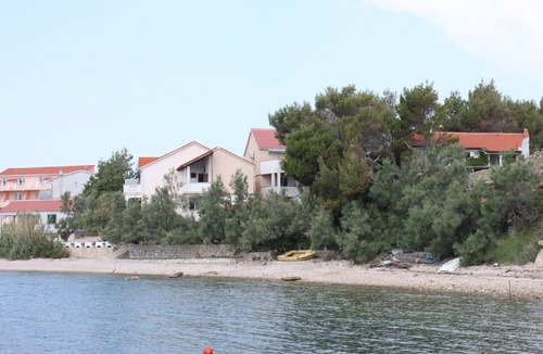 Kustici Apartment | Studio flat near beach Zubovići, Pag (AS-6356-b)