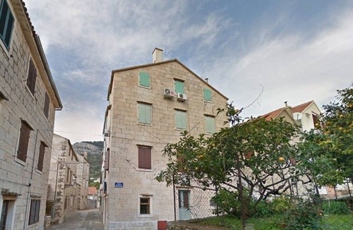 Komiza Apartment | Studio flat near beach Komiža, Vis (AS-2429-f)