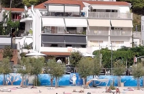 Omis Apartment | Studio flat near beach Omiš (AS-23612-a)