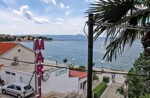 Selce Apartment | Studio flat near beach Selce (Crikvenica) (AS-2364-d)
