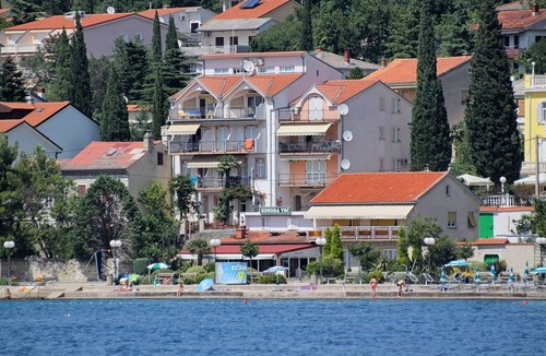 Selce Apartment | Studio flat near beach Selce (Crikvenica) (AS-2364-d)