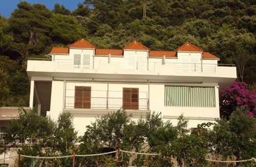 Ubli Apartment | Studio flat near beach Ubli, Lastovo (AS-8354-b)