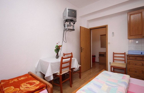 Kastel Kambelovac Apartment | Studio flat with air-conditioning Kaštel Kambelovac, Kaštela (AS-8627-d)