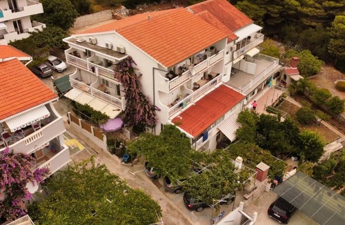 Blato Apartment | Studio flat with balcony and sea view Živogošće - Blato, Makarska (AS-21271-a)