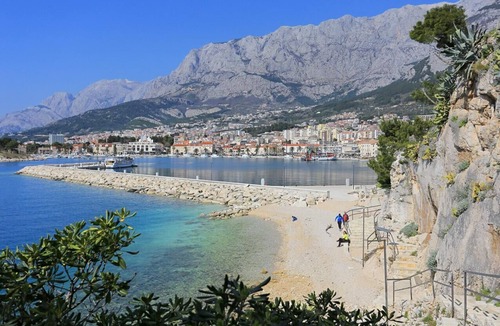 Vrpolje Apartment | Studio flat with balcony and sea view Makarska (AS-22168-a)