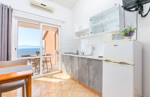 Blato Apartment | Studio flat with balcony and sea view Živogošće - Blato, Makarska (AS-22253-b)