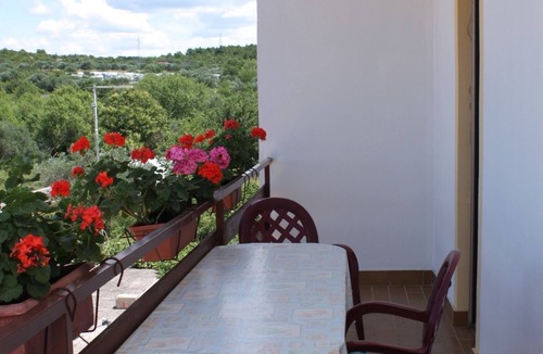Tijesno Apartment | Studio flat with balcony Tisno, Murter (AS-5091-a)