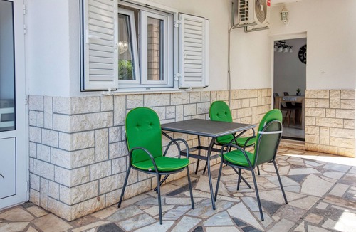 Rogoznica Apartment | Studio flat with terrace Rogoznica (AS-10268-a)