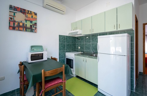 Petrcane Apartment | Studio flat with terrace Petrčane, Zadar (AS-14628-a)