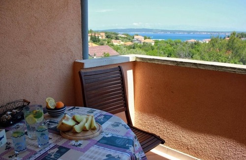 Zdrelac Apartment | Studio flat with terrace and sea view Ždrelac, Pašman (AS-8424-b)