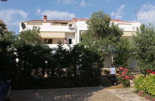 Zrce Apartment | Studio flat with terrace Novalja, Pag (AS-6504-a)